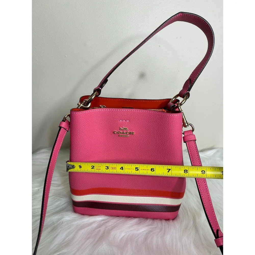 Coach‎ Small Town Bucket Bag Confetti Pink Pebble Leather Shoulder Bag Excellent
